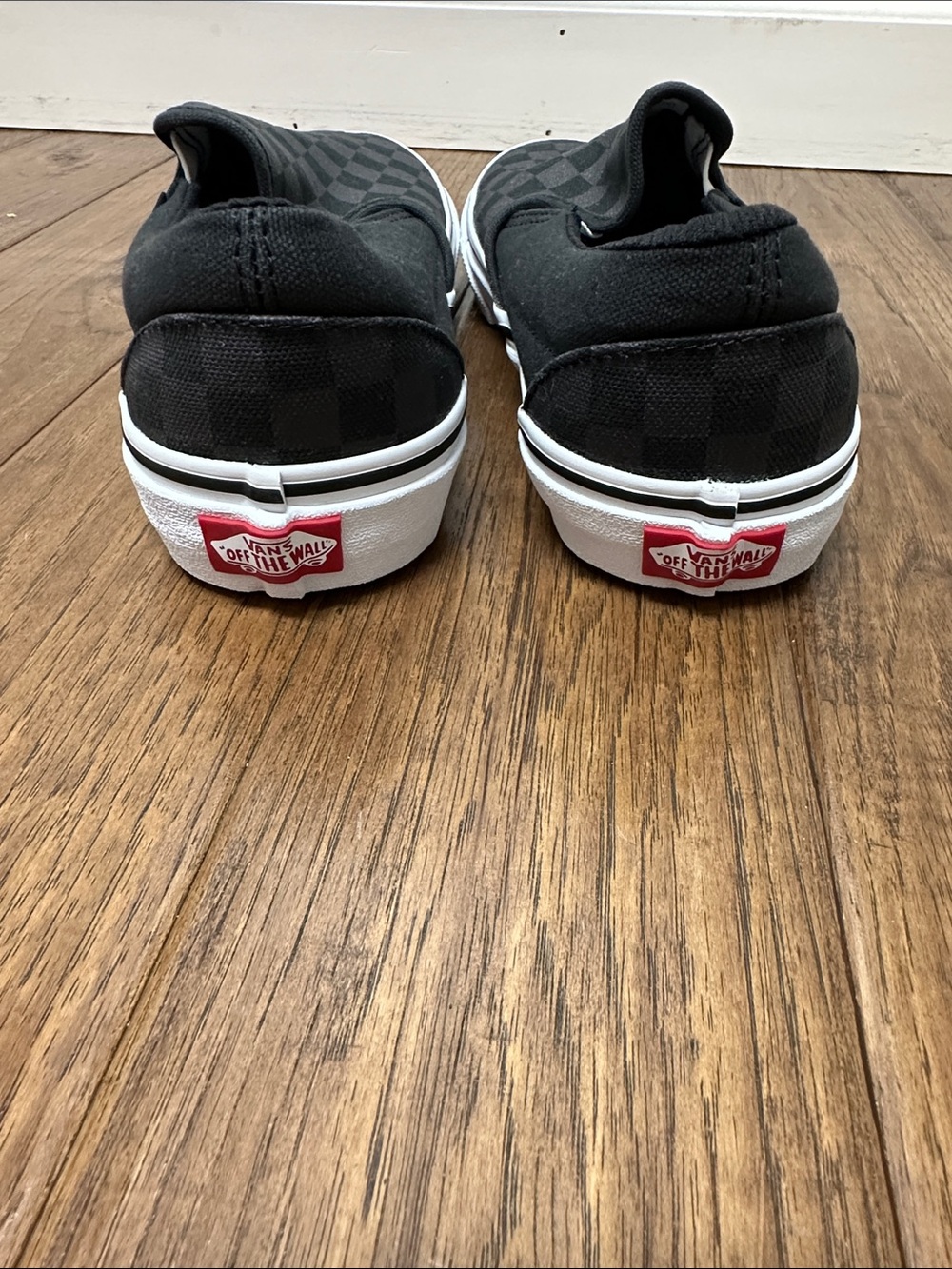 Vans Slip-On Checkerboard Sneakers in Black - Picture 4 of 6